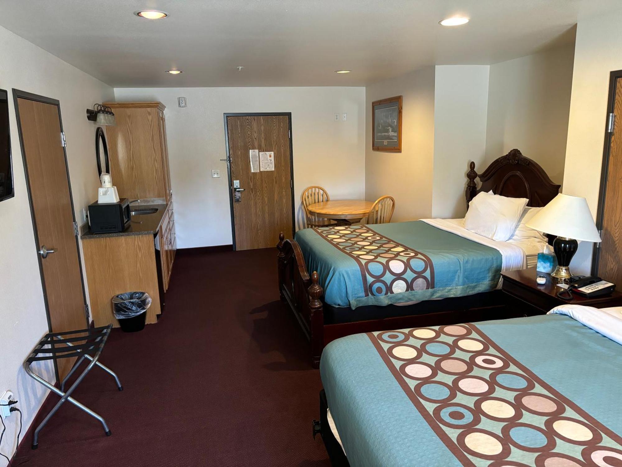 Hotel Super 8 By Wyndham Rexburg Exteriér fotografie