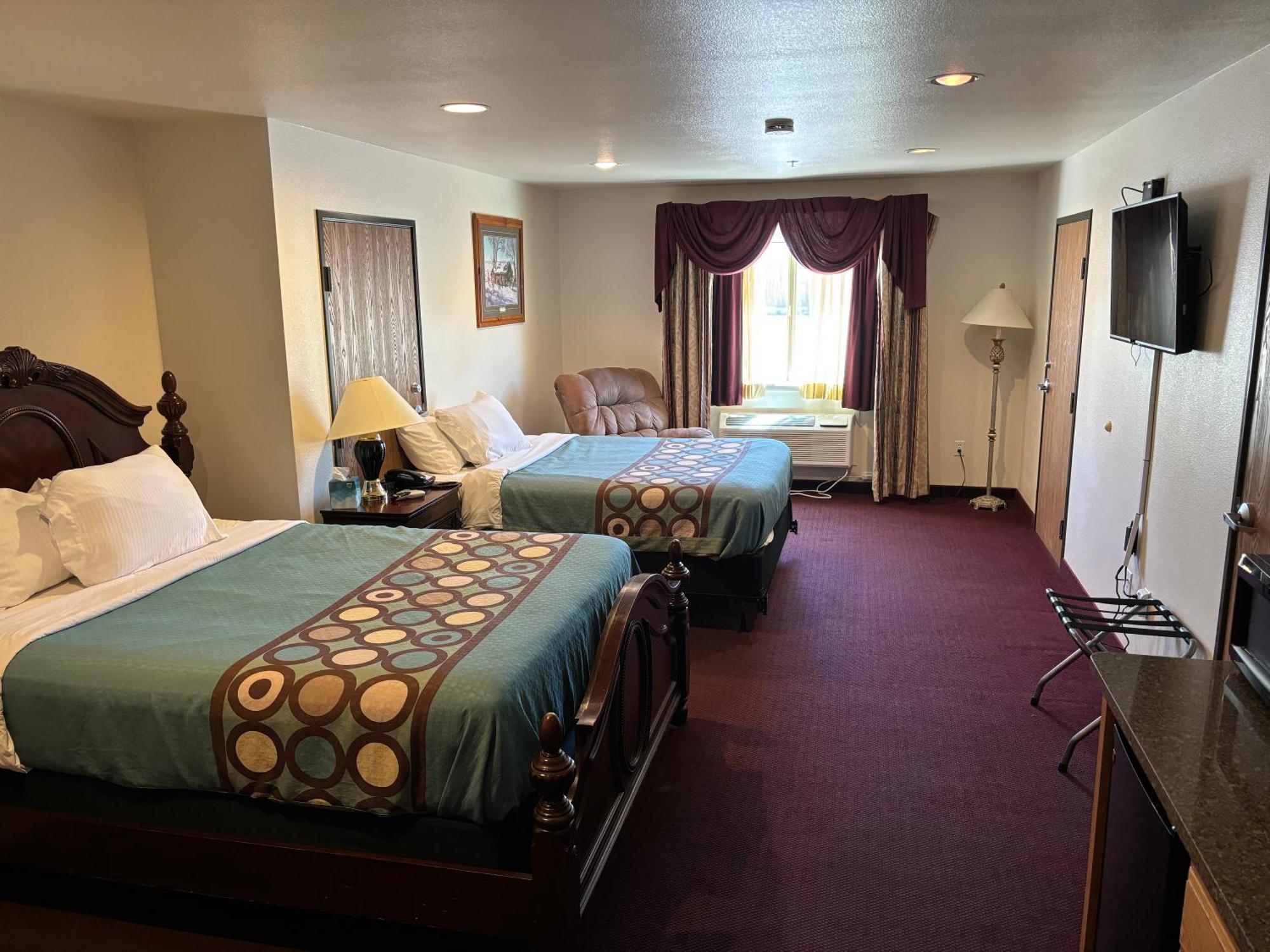Hotel Super 8 By Wyndham Rexburg Exteriér fotografie